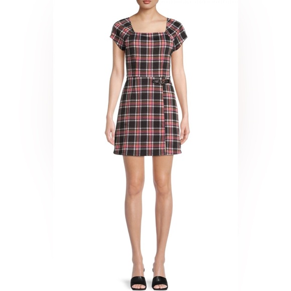 Madden NYC Junior's Sweetheart Mini Dress Side Zipper Size XL EUC - Picture 1 of 6